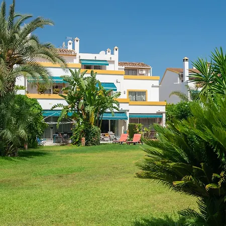 Spacious Beachfront *
